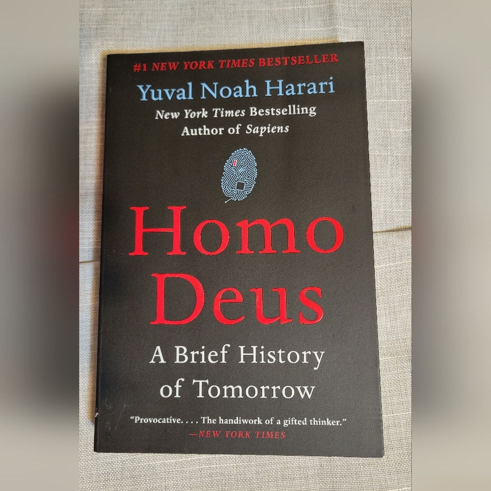 Large Softcover HOMO DEUS by Yuval Noah Harari (2017) - Used Very Good Condition